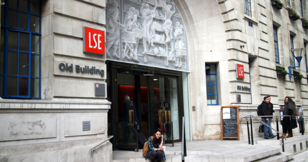 Pakistan Names New Blockchain and Crypto Adviser as Special Assistant to PM