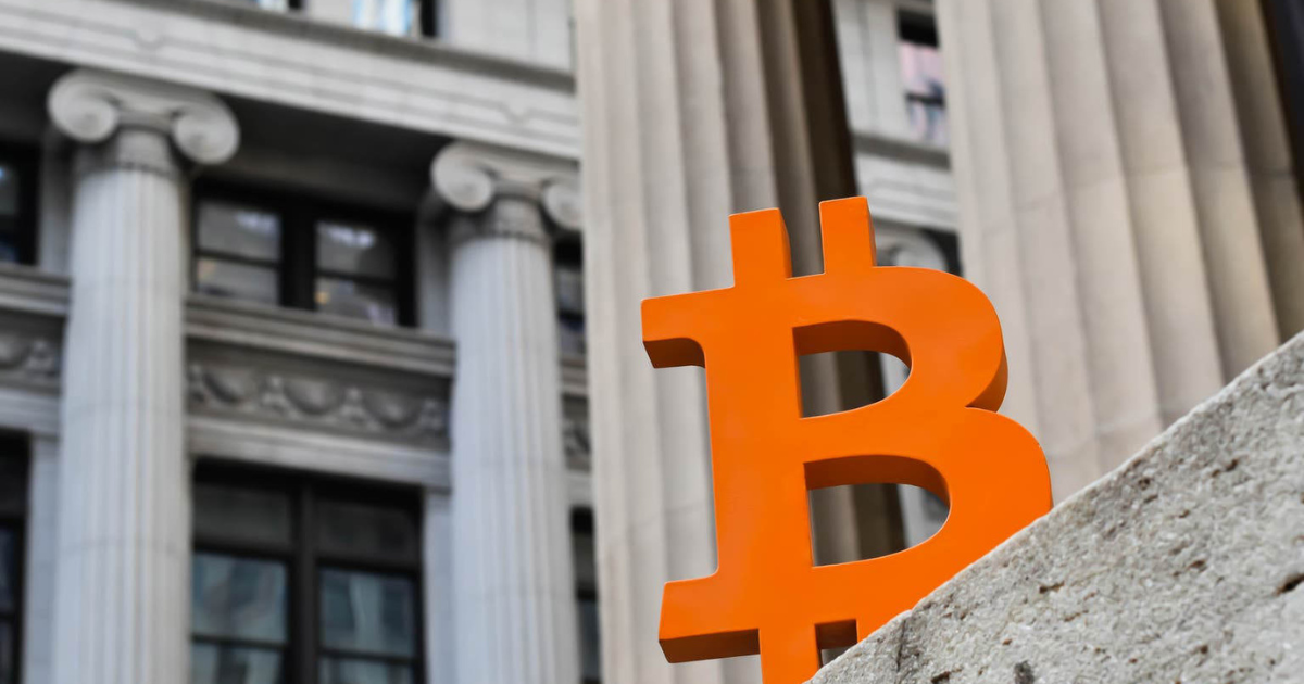 Crypto Market Structure Bill Gets Sept. 30 Deadline From Sen. Tim Scott