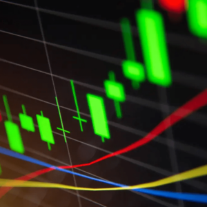 Bitcoin Rises Above $72K Despite Strong Dollar Pressure